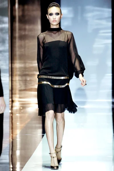 Look 28